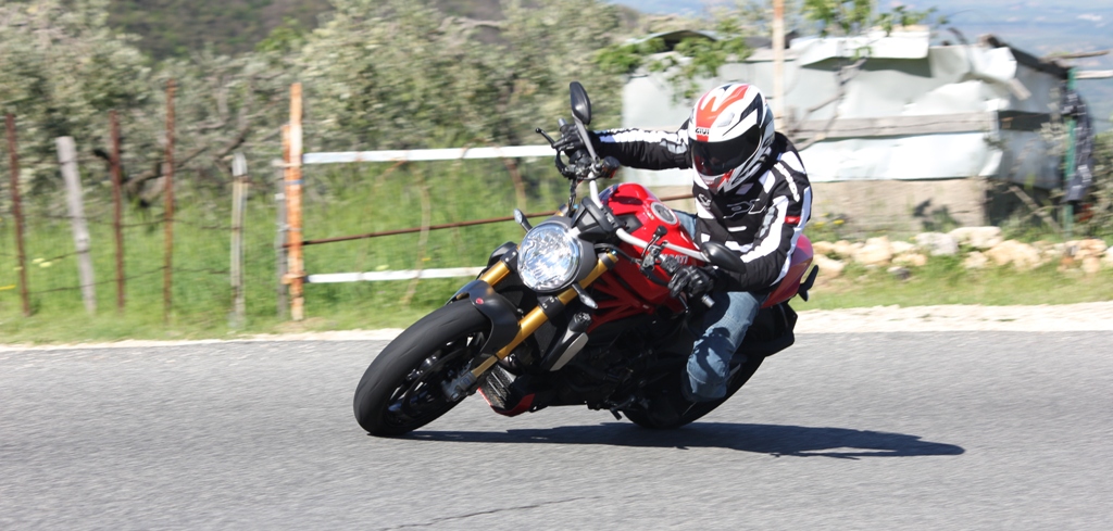 DUCATI MONSTER 1200 S EXTRA NAKED