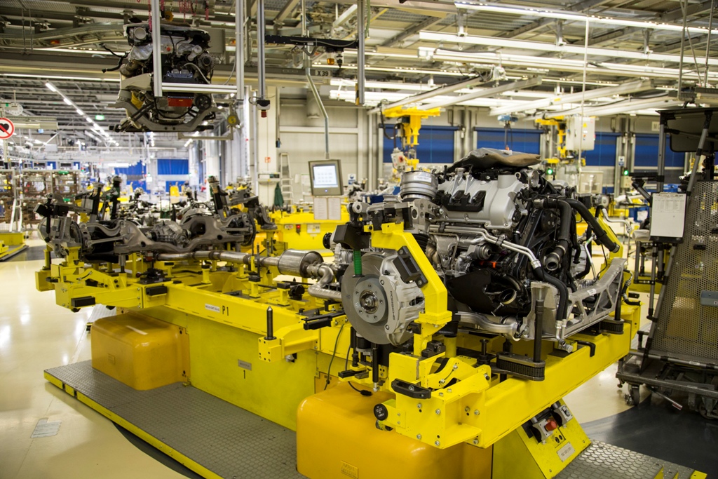 Fase di lavorazione Porsche