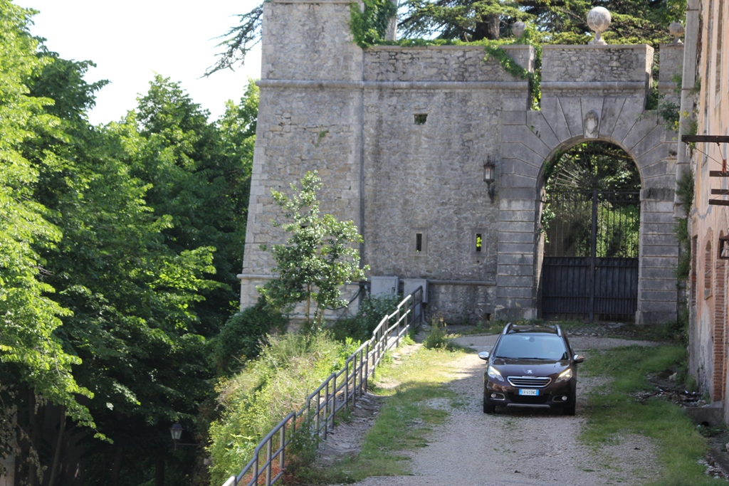 2008 Peugeot si apre ai grandi spazi