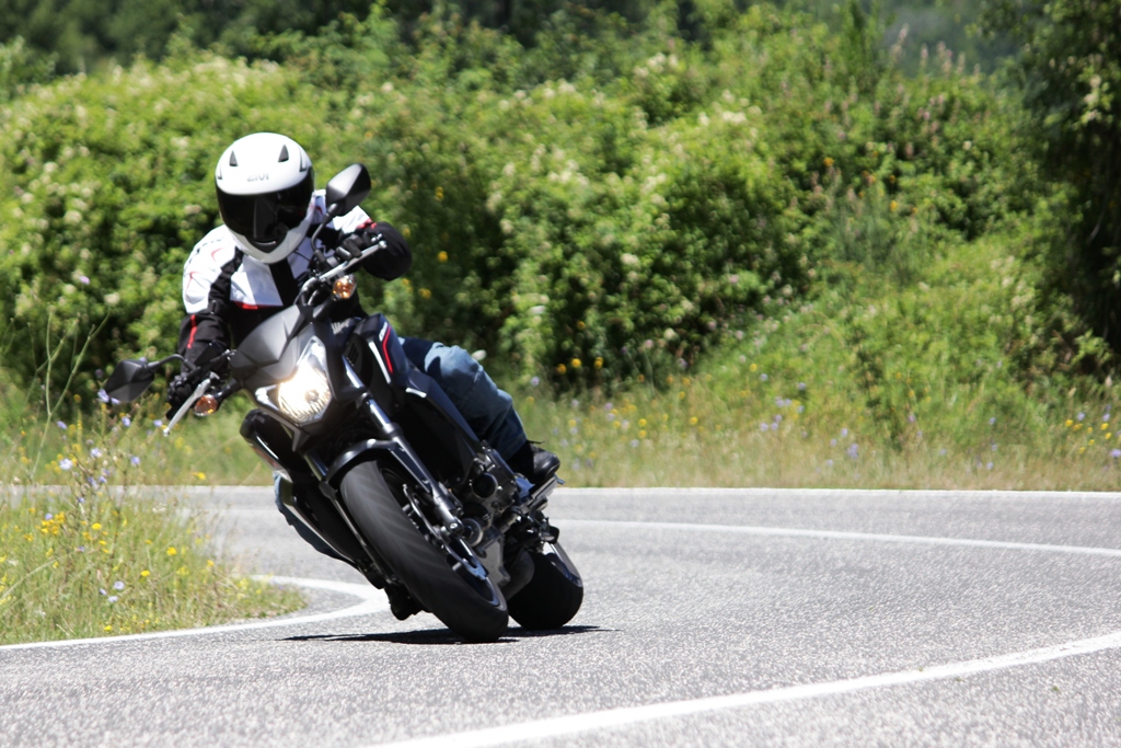 Incredibile l'utilizzo motore della Honda CB650F