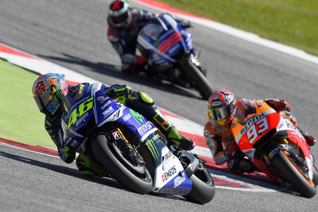MotoGP 2014, Misano: Rossi con Marquez, poi scivolato nei primissimi giri