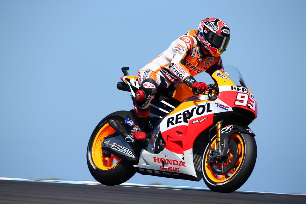 MotoGP 2014, Australia, Marc Marquez cade quando era primo in solitaria