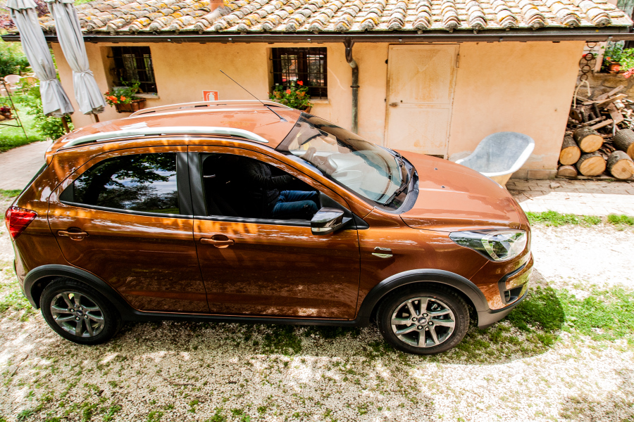 ford-KA+Active-performancemag.it