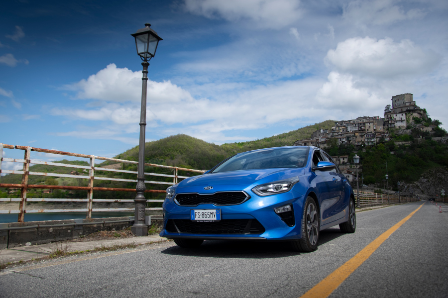 prova-KIA-CEED2019-performancemag.it