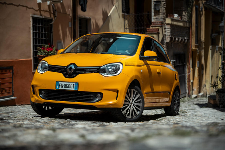 prova.newTWINGO2019-performancemag.it