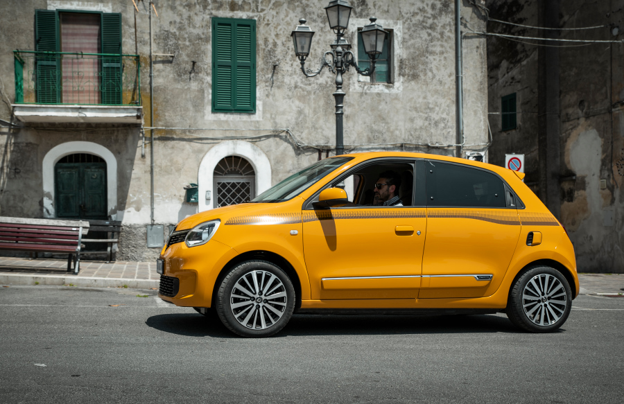 prova.newTWINGO2019-performancemag.it