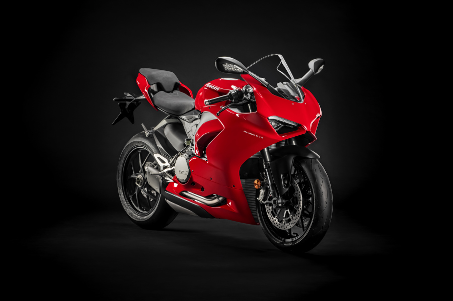 panigaleV2-Ducati-performancemag.it