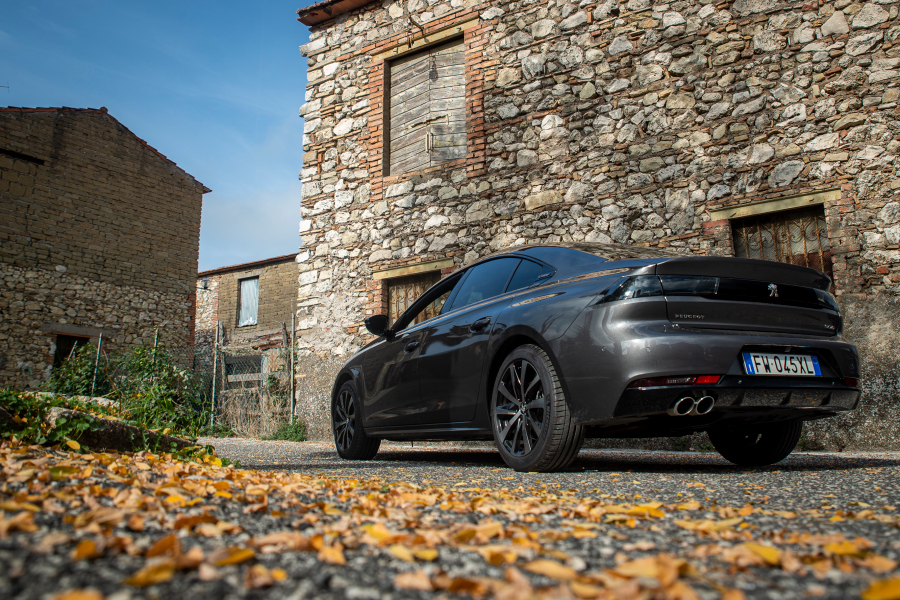 nuova-peugeot508-performancemag.it