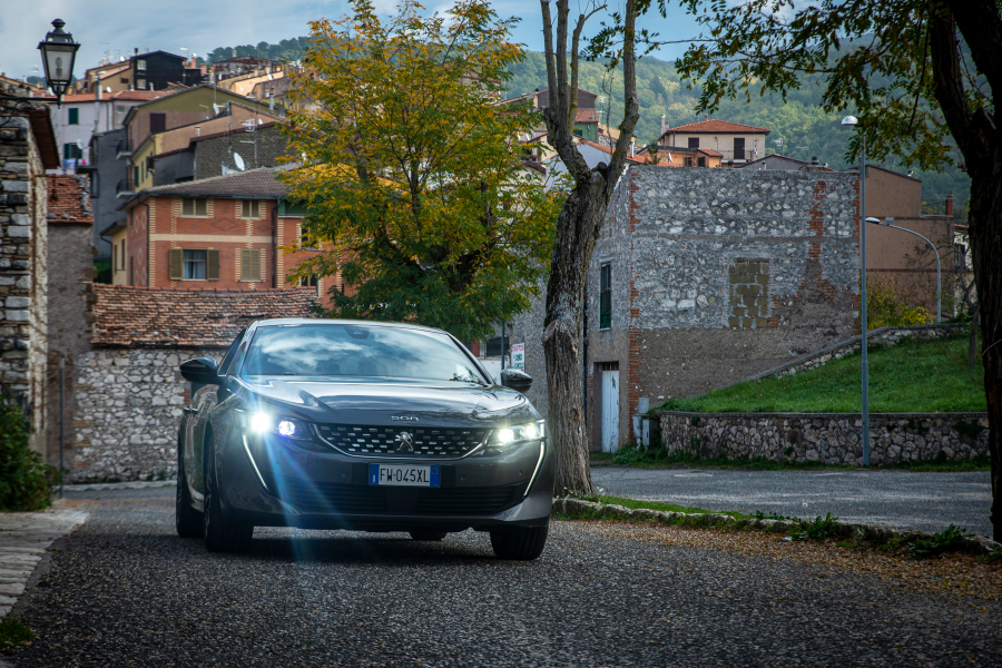 nuova-peugeot508-performancemag.it