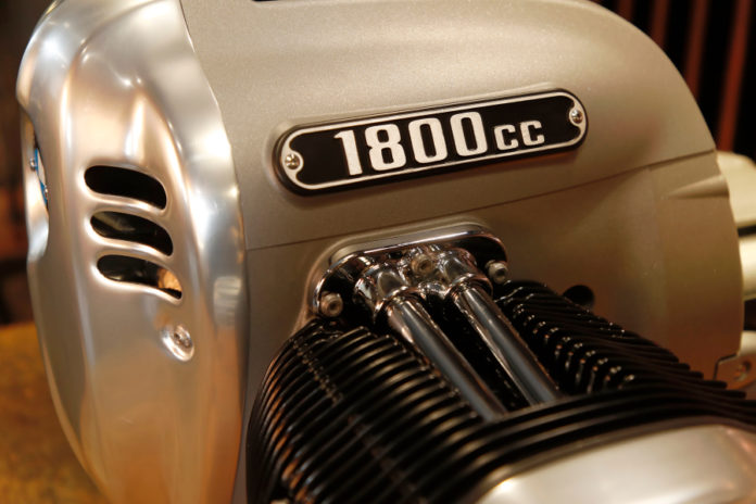 BMW boxerR18-performancemag.it