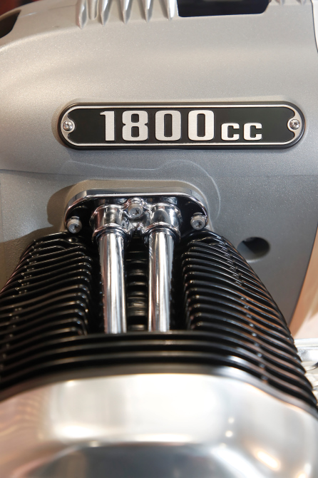 BMW boxerR18-performancemag.it