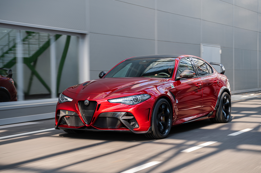 alfa-romeoGTA-performancemag.it