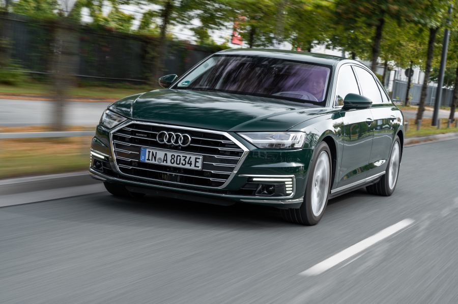 performancemag,it2020-audiA8 hybrid plug-in