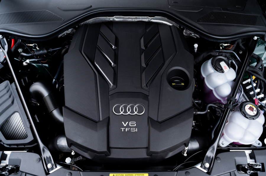 performancemag,it2020-audiA8 hybrid plug-in