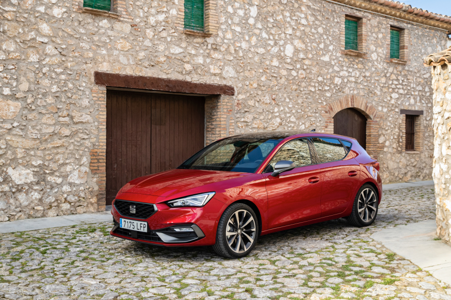 performancemag.it2020-seat-leon2020