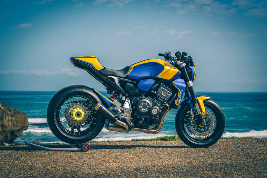 performancemag.it2020-hondaCB1000R-