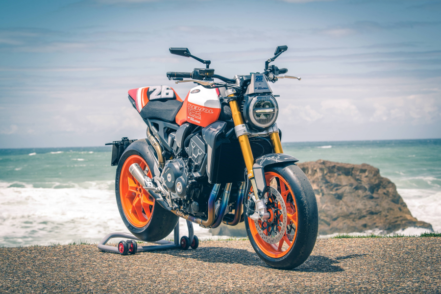 performancemag.it2020-hondaCB1000R-