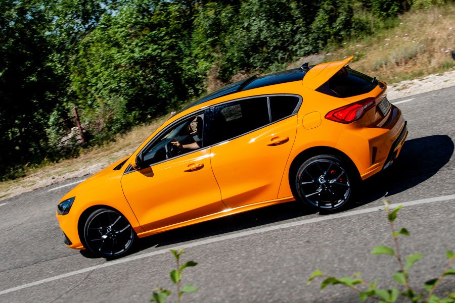 performancemag.it-ford-focusST-280CV