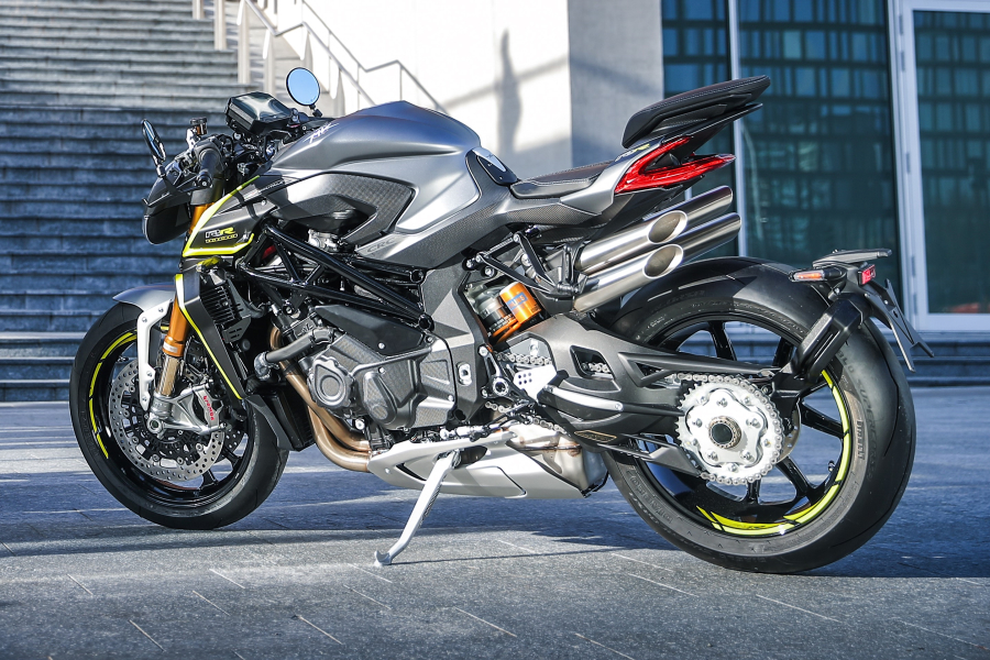 MV AGUSTA BRUTALE 1000RR PERFORMANCEMAG.IT