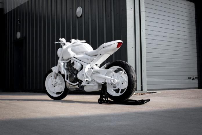 performancemag.it-nuova-TRIUMPH-TRIDENT-10