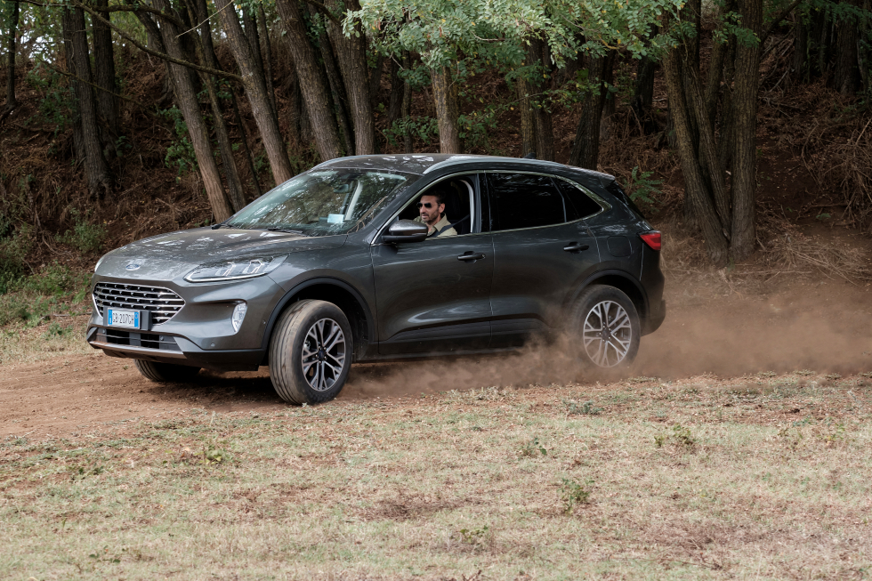 performancemag.it-test FORD KUGA ECOBLUE HYBRID 2020