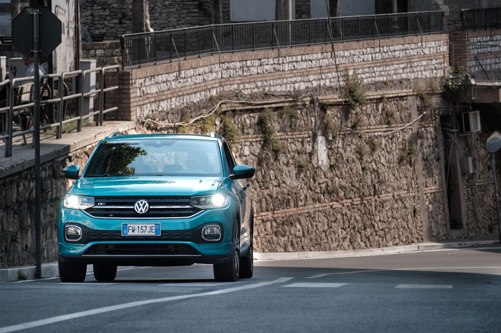 performancemag.it-Volkswagen T-CROSS R LINE TEST 2020