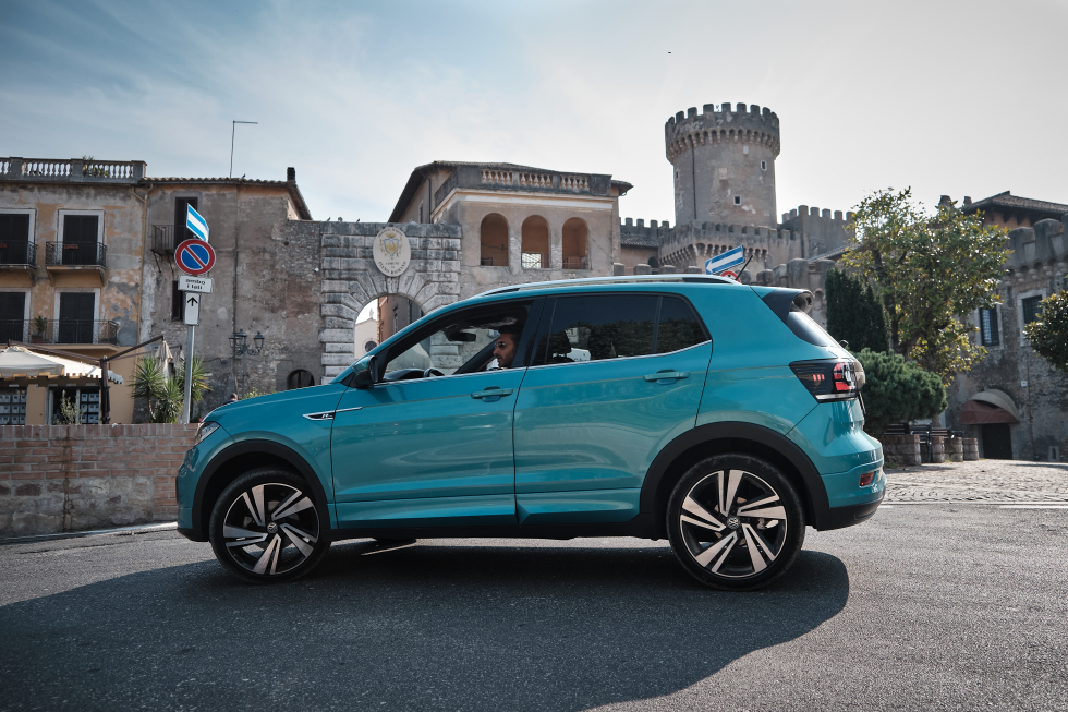 performancemag.it-Volkswagen T-CROSS R LINE TEST 2020