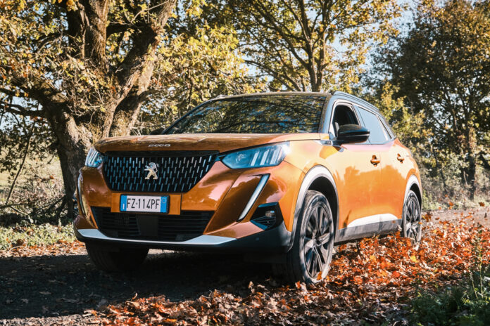 nuova-PEUGEOT-2008-performancemag.it