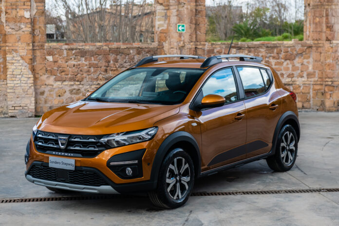 performancemag.it2020-nuove sandero2021-streetway-stepway (25 di 26)