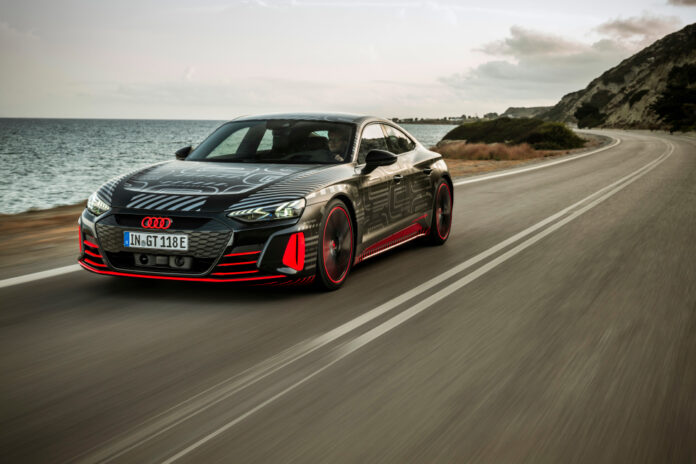 audi-e-tron2021-performancemag.it-2021