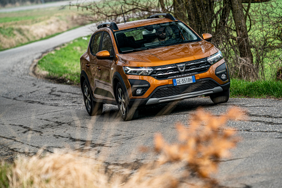 dacia2021 stepway.streetway - performancemag.it 2021