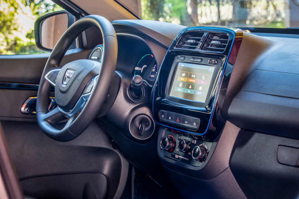 Dacia SPRING 100% ELETTRICA - performancemag.it 2021