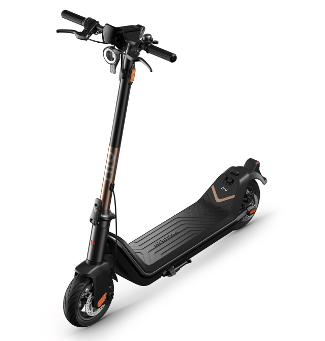 NIU-KICK-SCOOTER-performancemag.it-2021