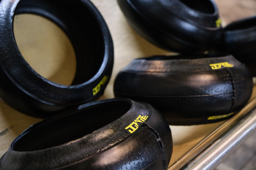 PMT TYRES intervista e video- performancemag.it 2021