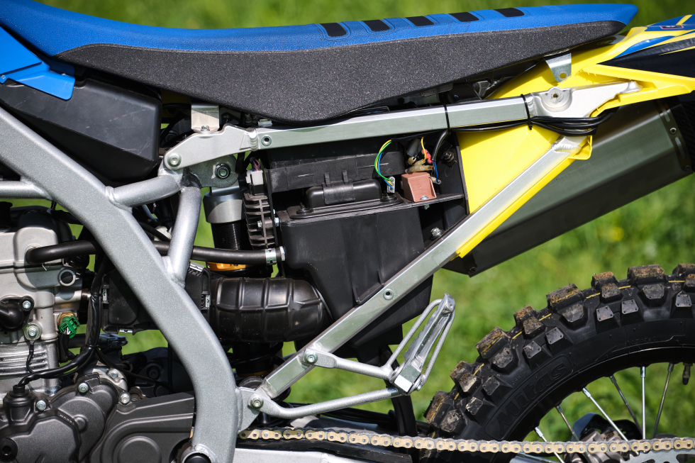  VALENTI RACING-RM125Z test- performancemag.it 2021 
