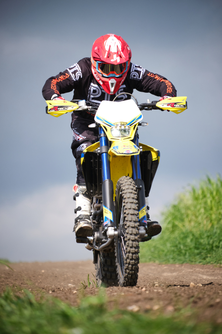  VALENTI RACING-RM125Z test- performancemag.it 2021 