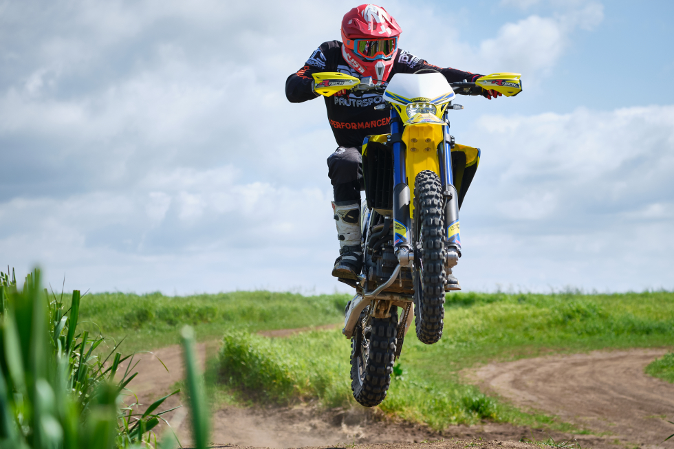  VALENTI RACING-RM125Z test- performancemag.it 2021 