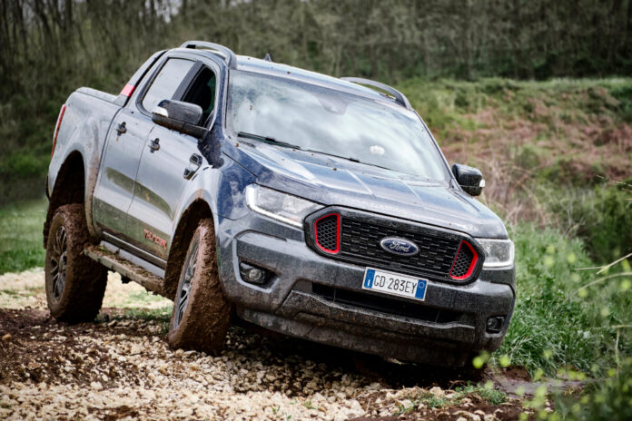 FORD RANGER THUNDER test - performancemag.it 2021