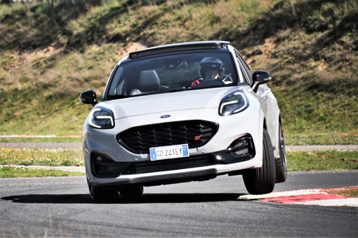 Ford PUMA ST prova- performancemag.it 2021