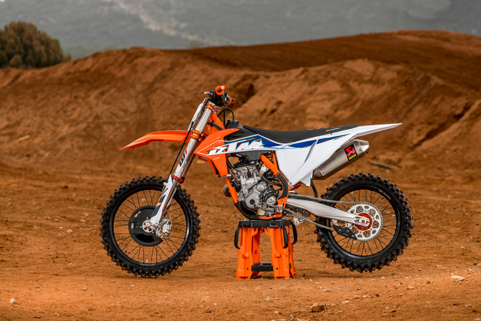 KTM 2022- performancemag.it 2021 (