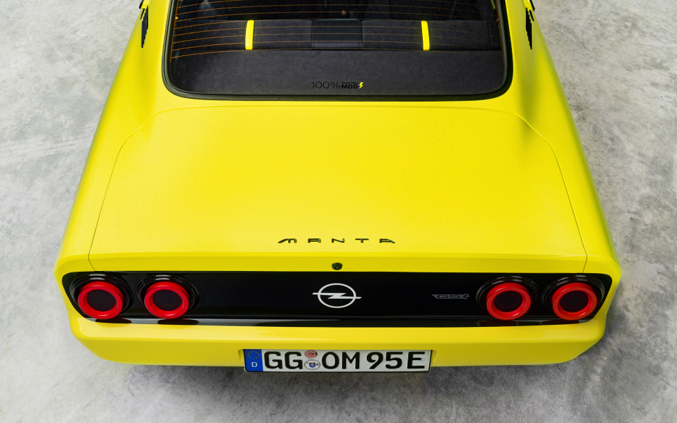 OPEL MANTA ElektroMOD - performancemag.it 2021 