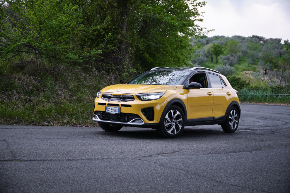 	KIA STONIC GT LINE MILD-HYBRID - performancemag.it 2021