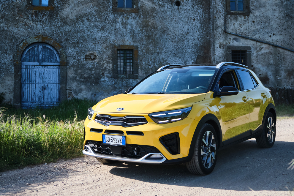 	KIA STONIC GT LINE MILD-HYBRID - performancemag.it 2021