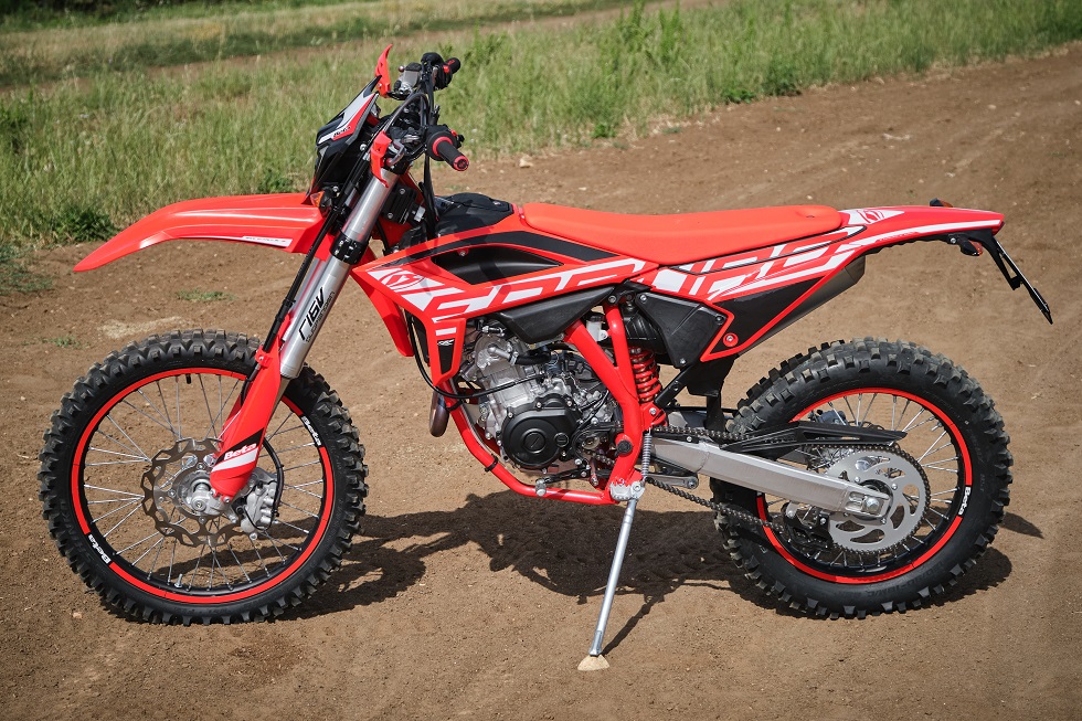  Beta RR125 LC 2022 corso enduro madhorse-performancemag.it