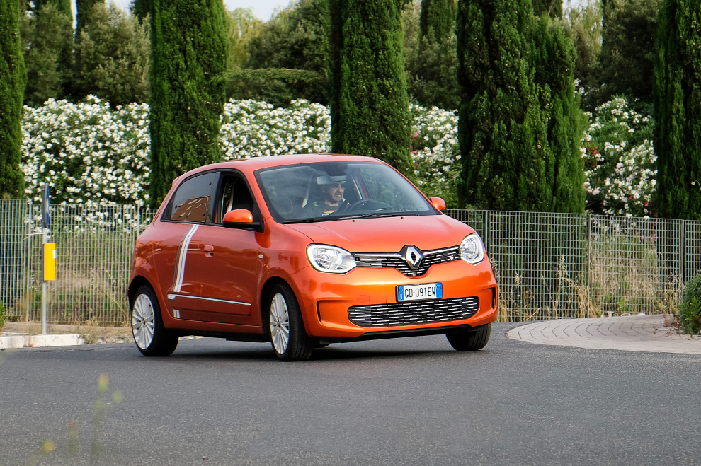 renault-new-twingo-electric-vibes-performancemag.it-2021