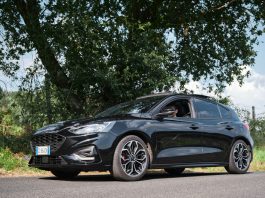 Ford-FOCUS-ST-Line-EcoBoost-Hybrid-performancemag.it-2021-