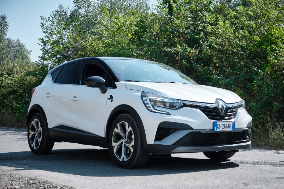 Renault-Capture-E-TECH-145-performancemag.it-2021
