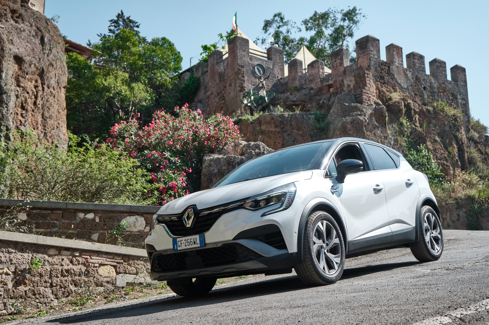 Renault-Capture-E-TECH-145-performancemag.it-2021