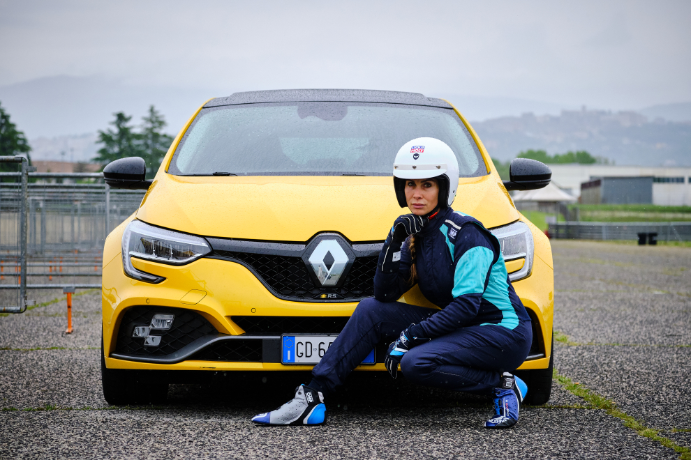 Renault-Megane-R.S.-Trophy-2021-performancemag.it-2021