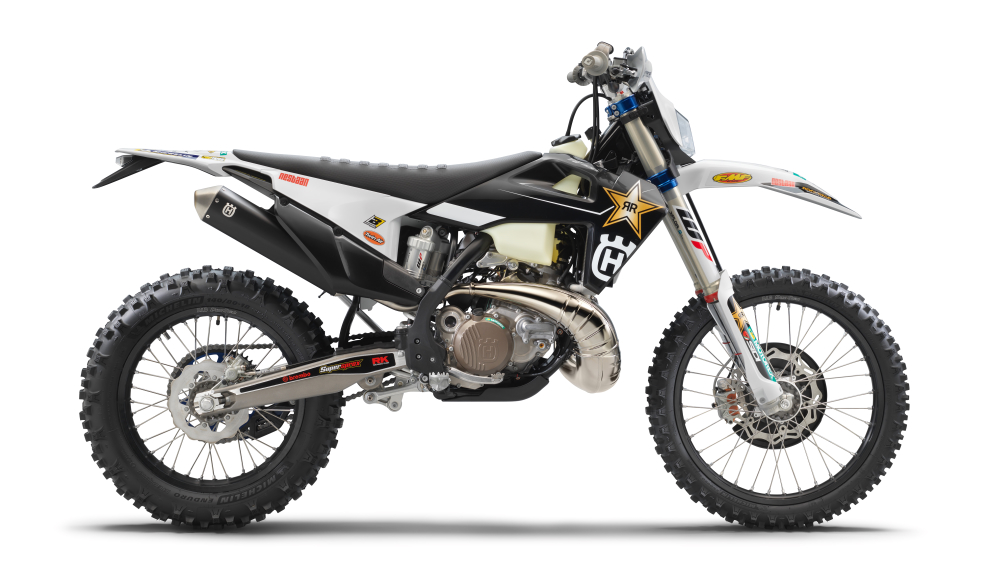 Husqvarna-TE-FE-Rockstar-Edition-2022-performancemag.it-2021